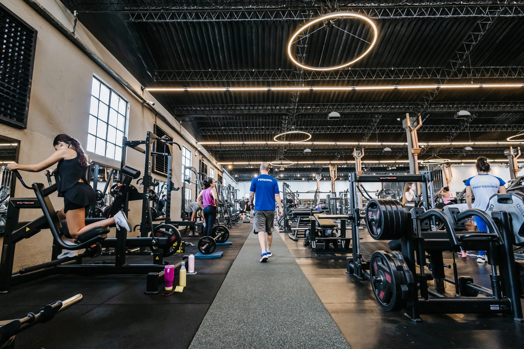 Aula de Musculação na Fábrica Academia